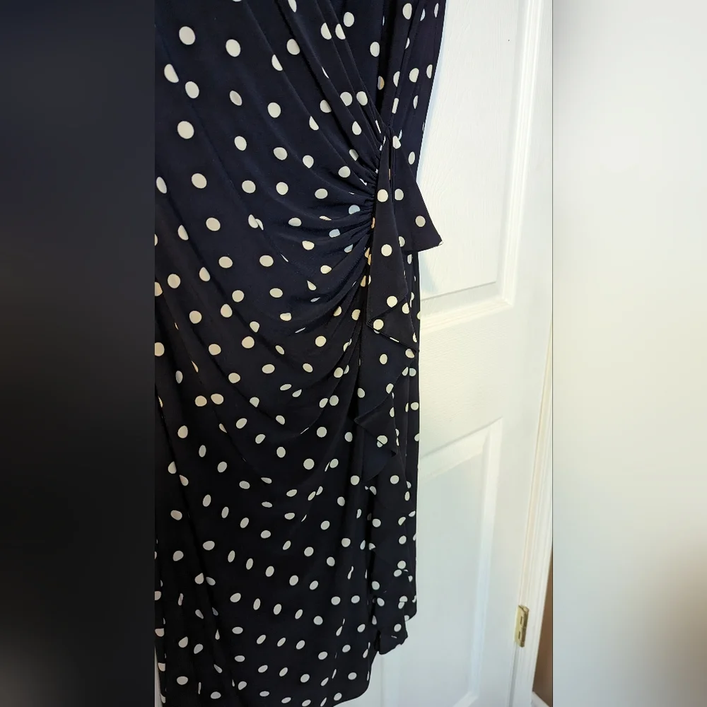 Sleeveless dress with ruching and frill down the front - Picture 2 of 2